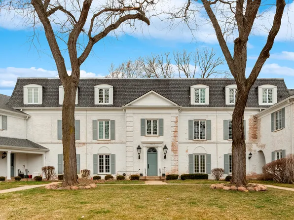 7324 Heritage Ct APT 2G, Frankfort, IL 60423