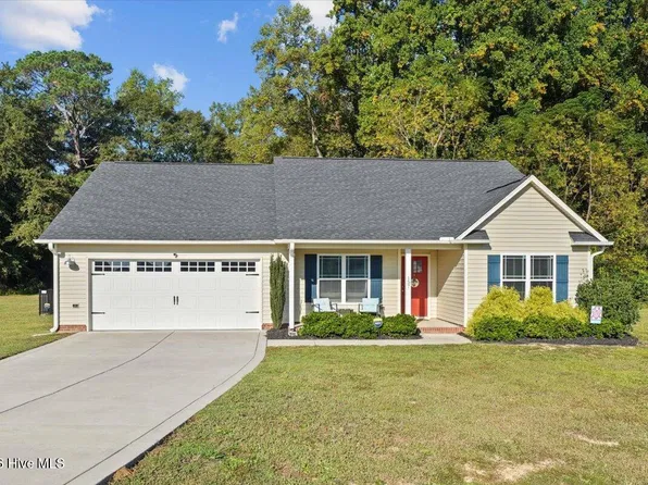 157 Goose Creek Circle, Dunn, NC 28334