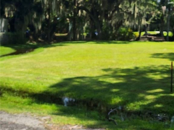 5th image of 1426 Heron Dr N