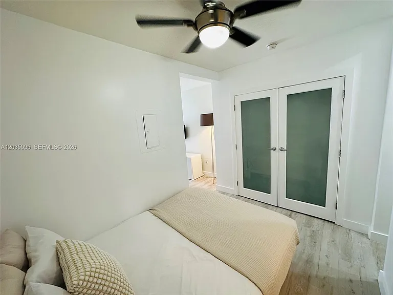 745 13th St #6 — Photo 8