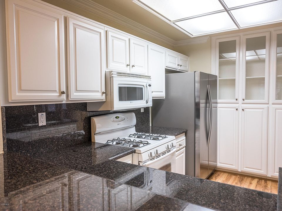 1st image of 302 Via Colinas
