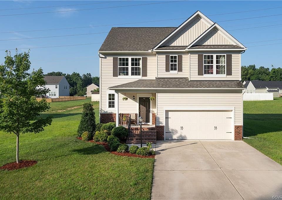 1st image of 325 Kilt Dr