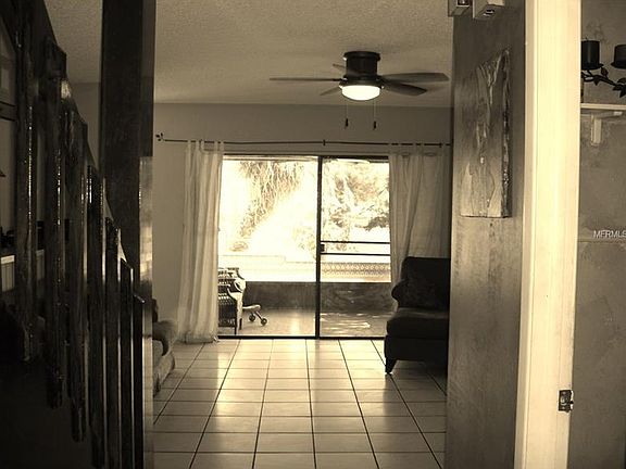 3rd image of 8305 Kirkwood Dr