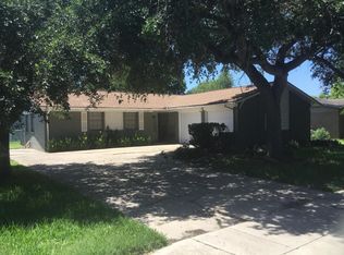 1725 Denver St, Portland, TX 78374