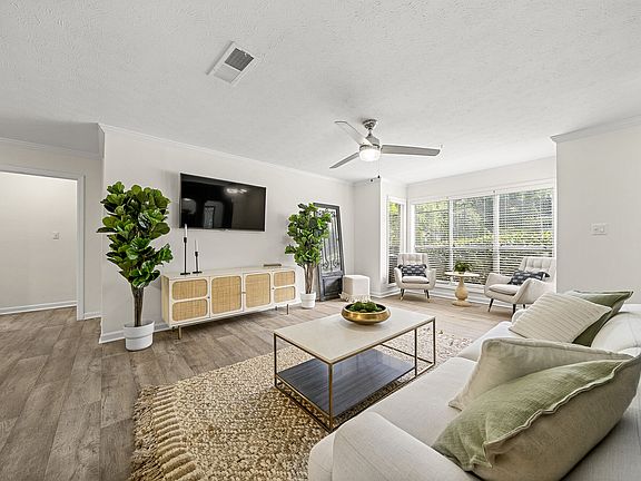 5th image of 5900 Suffex Green Ln #3185