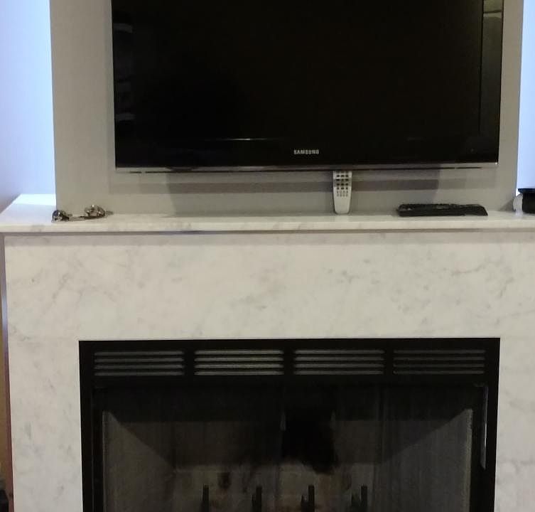 1st image of 704 Cobblestone Cir APT B