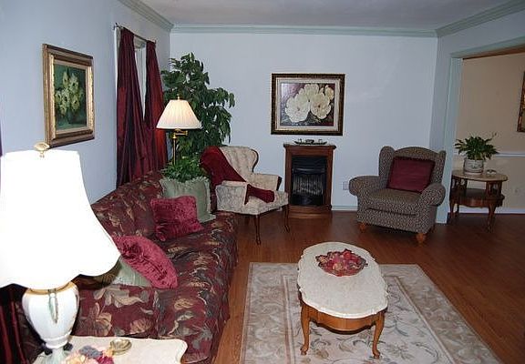 5th image of 4413 Lumberjack Ln