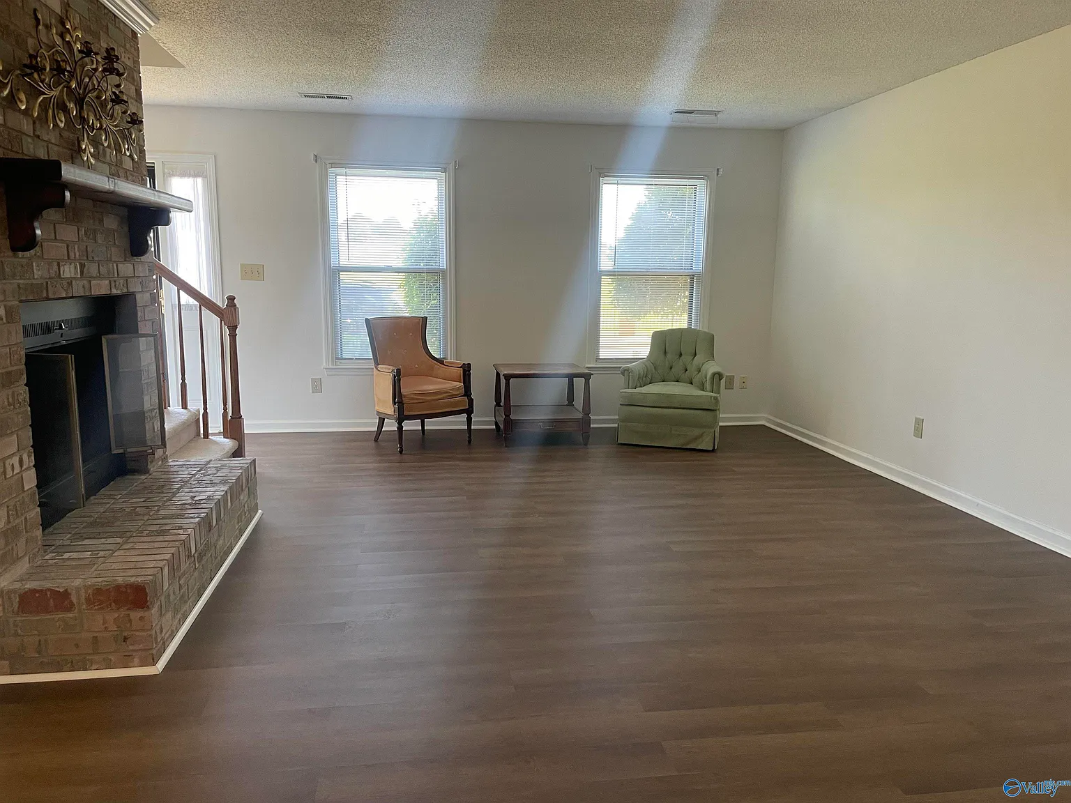 2 bed, 2.5 bath, 1550 sqft, $1,599 — Photo 4