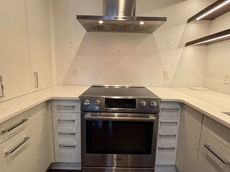662 Massachusetts Ave #2 — Photo 5