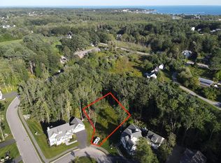 10 Commodores Way, Kennebunk, ME 04043