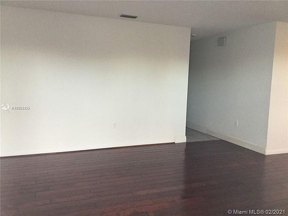 5th image of 725 NW 6th St