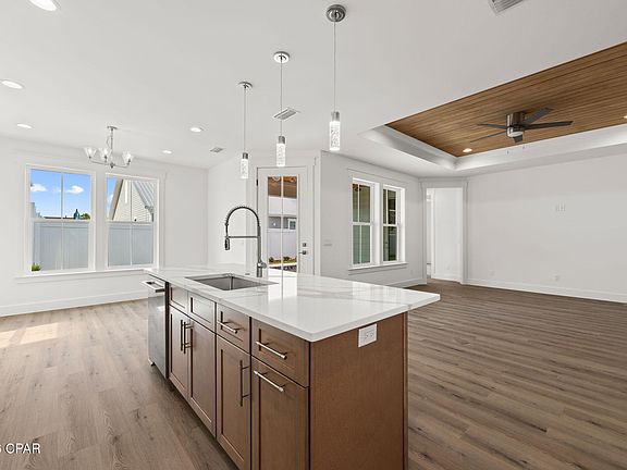 3rd image of 116 Sea Oats Dr