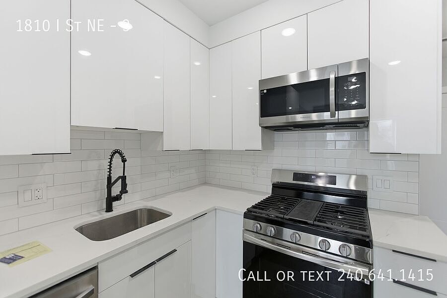 1st image of 1810 I St NE #3