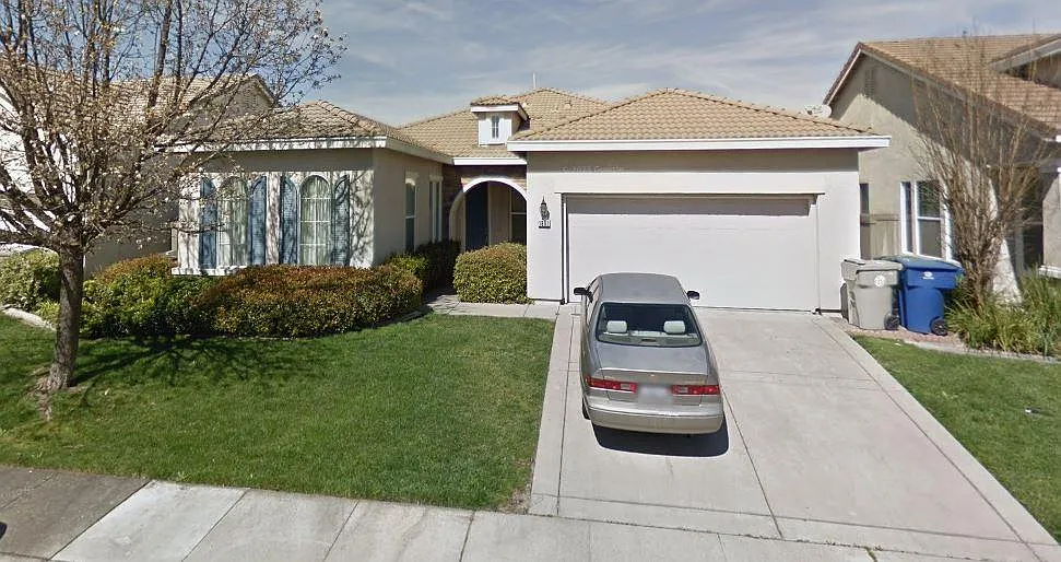 1801 Charm Way photo 1