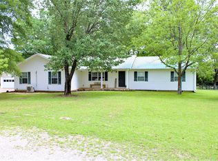 126 Milligan Campground Rd, Strawberry, AR 72469