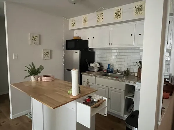 56 S Morton Ave, Morton, PA 19070