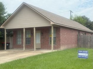 212 Sunny Ln, Lafayette, LA 70506