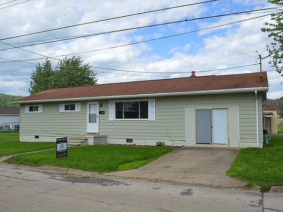 2nd image of 111 Miller St