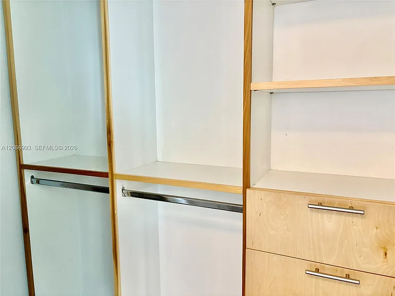 1800 N Bayshore Dr #4209 — Photo 38