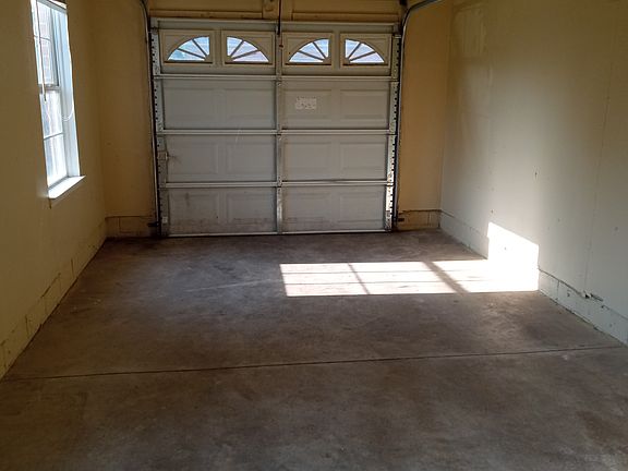 3rd image of 17203 Higdon Dr