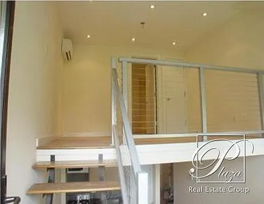 Rented by Plaza Real Estate Group | media 70
