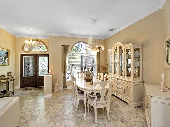 5th image of 4689 Aylesford Dr