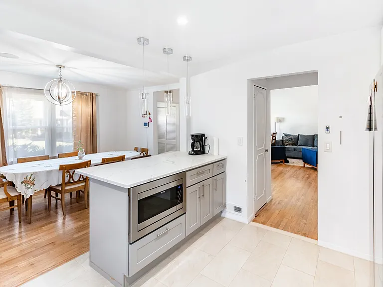 31 Frederick Ln — Photo 16