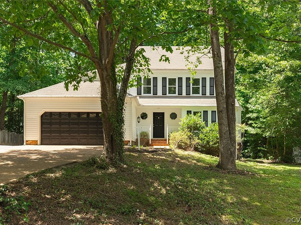 1st image of 624 Brighton Dr