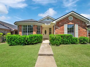 1019 Sanders Dr, Duncanville, TX 75137
