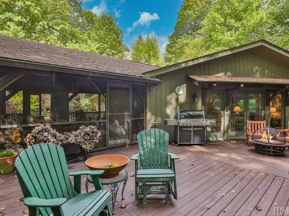 974 Sky Lake Drive, Highlands, NC 28741
