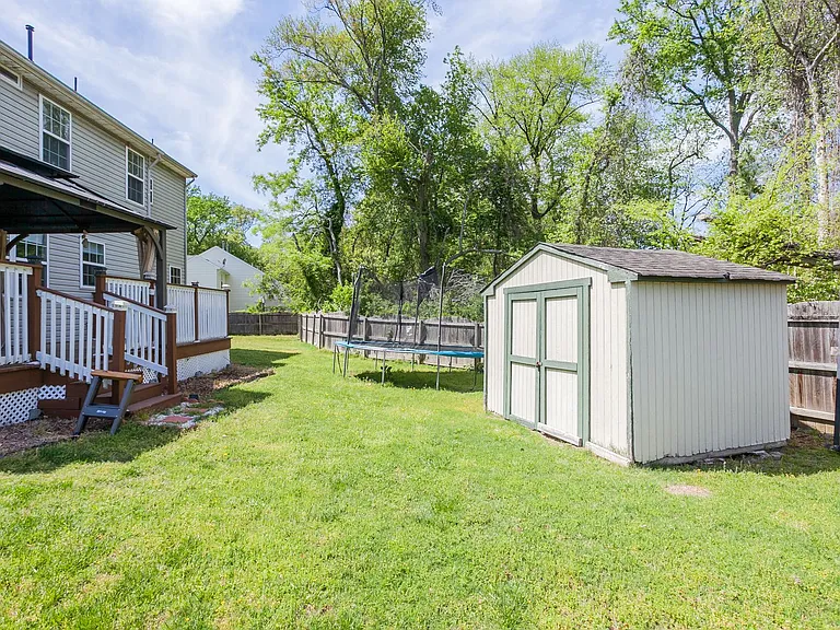 5908 Eagle Point — Photo 4