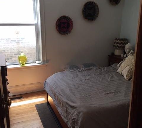 4th image of 2644 N Mozart St #1
