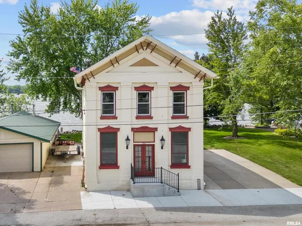 625 1st Ave, Hampton, IL 61256