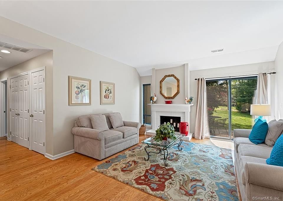Heritage Village Apartments Southbury, CT Zillow