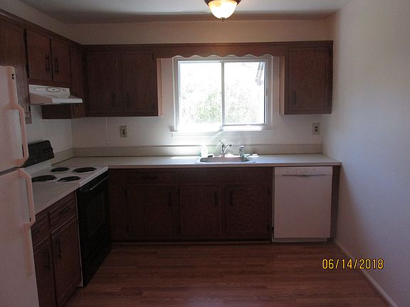 2nd image of 15288 Aspen Ct #15-288