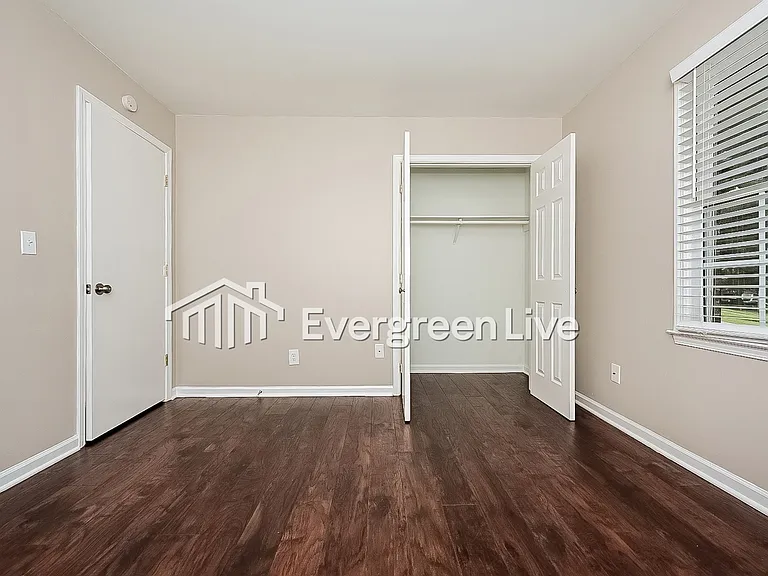6458 Bobolink Ct — Photo 18