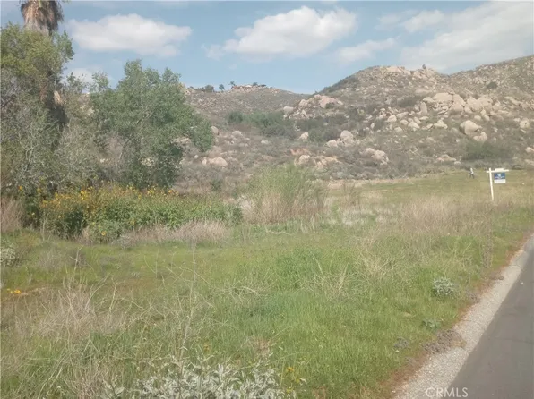 26098 Wride St #4, Moreno Valley, CA 92555