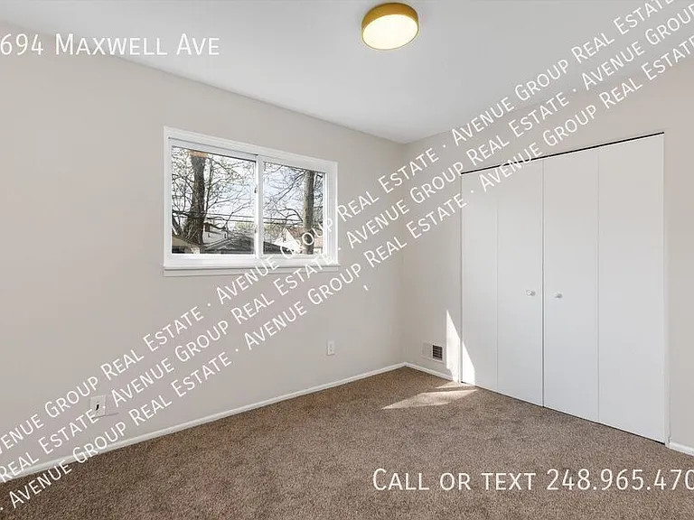 8694 Maxwell Ave — Photo 13