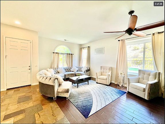 3rd image of 478 Whalers Ct