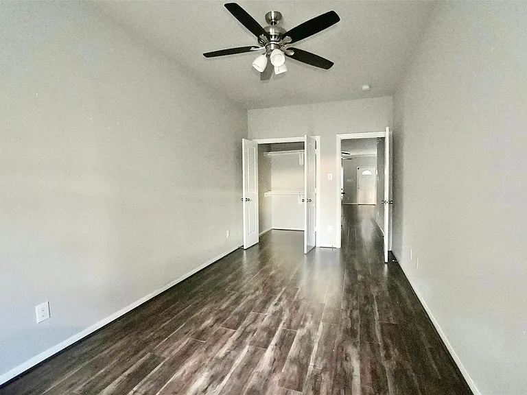 2523 Kirk St #B — Photo 10
