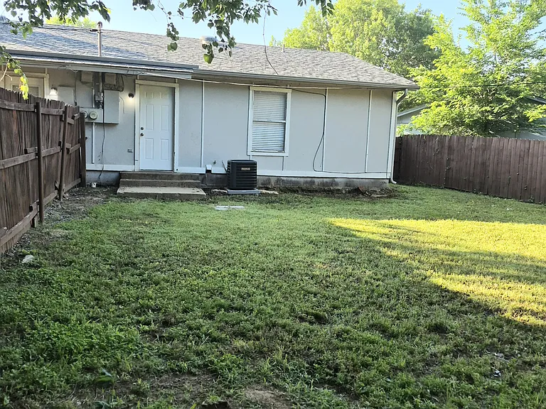 214 Pine Meadow Dr #A — Photo 17