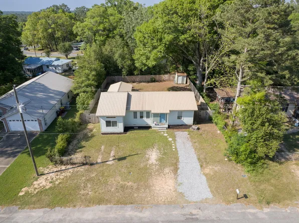 161 W North Ave, Crestview, FL 32536