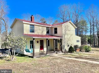 47 Desert Rd, Reva, VA 22735
