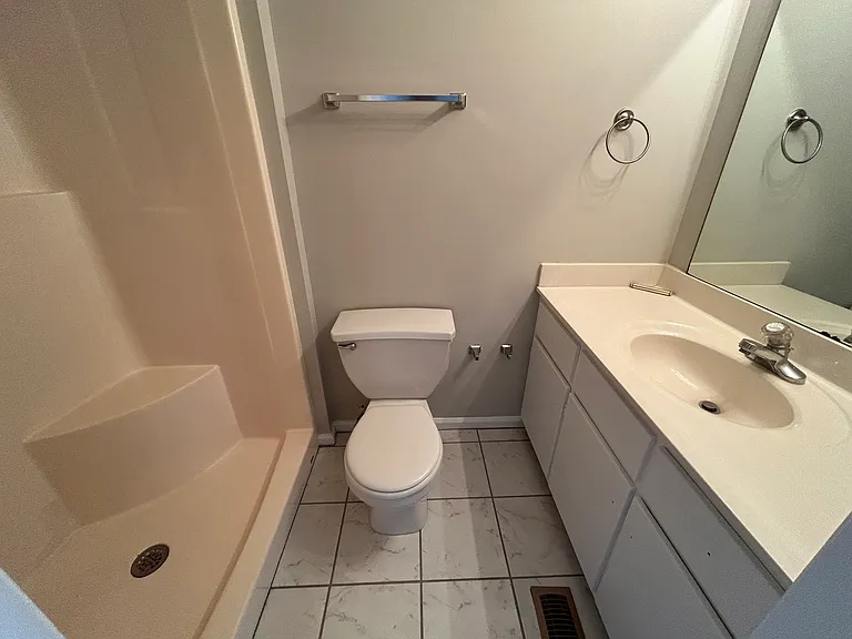 Barrington Townhomes — Photo 18
