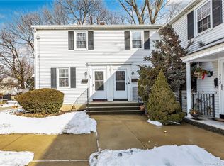 247 Sylvan Knoll Rd, Stamford, CT 06902