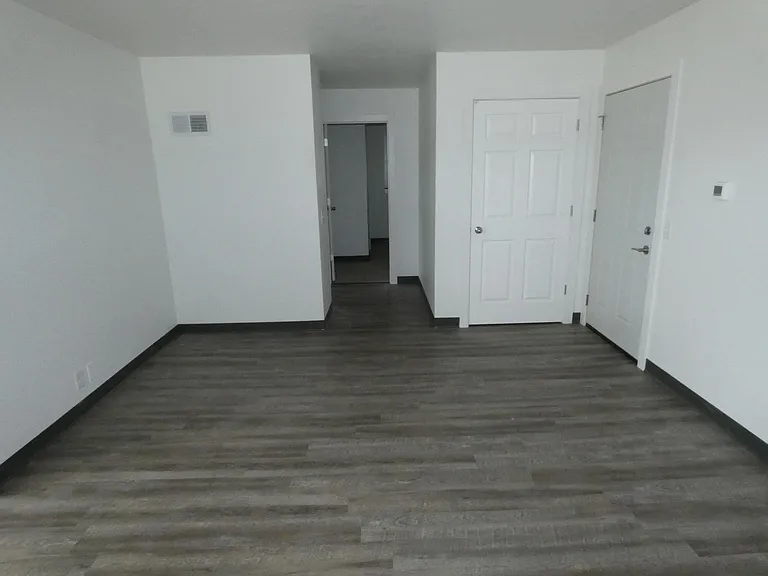 518 N 4th St #1 — Photo 4
