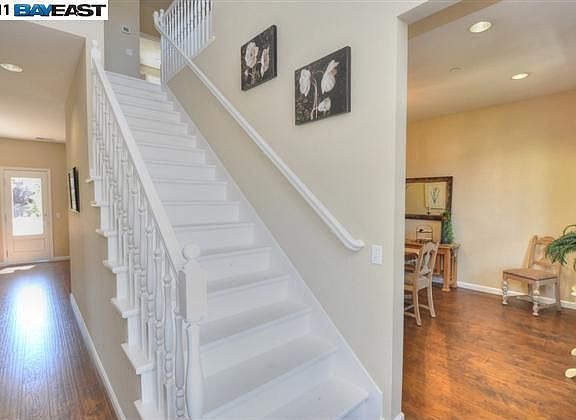 3rd image of 4851 Scenic Ave