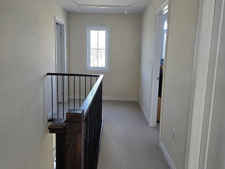 50 Stevenson Cres — Photo 29