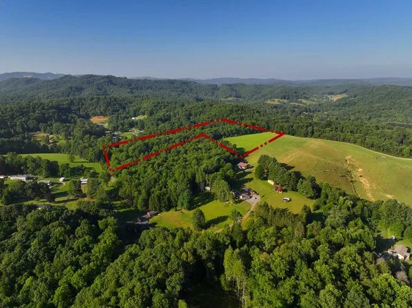 178 Grande Rd, Fairdale, WV 25839