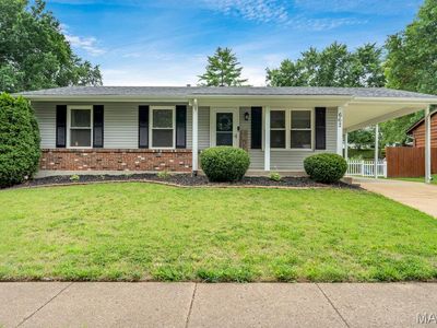 662 Green Forest Dr, Fenton, MO, 63026